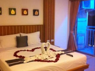 Santi White Hotel Phuket Exterior photo